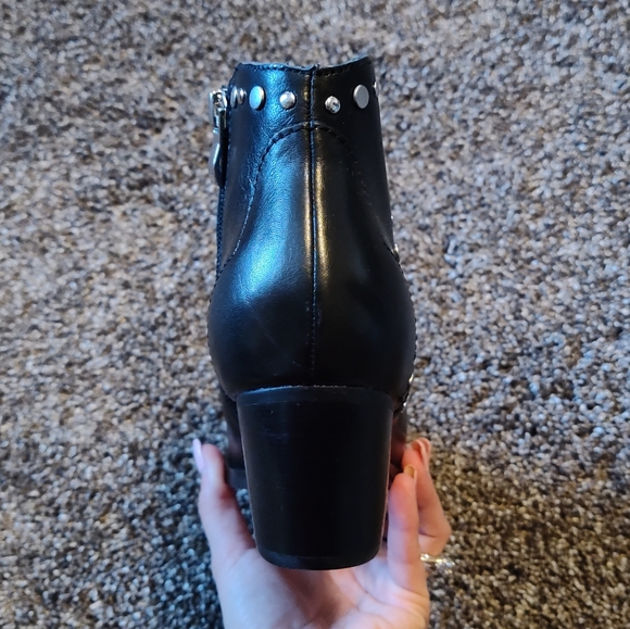 Marc Fisher LTD Deni Boots - Picture 12 of 15